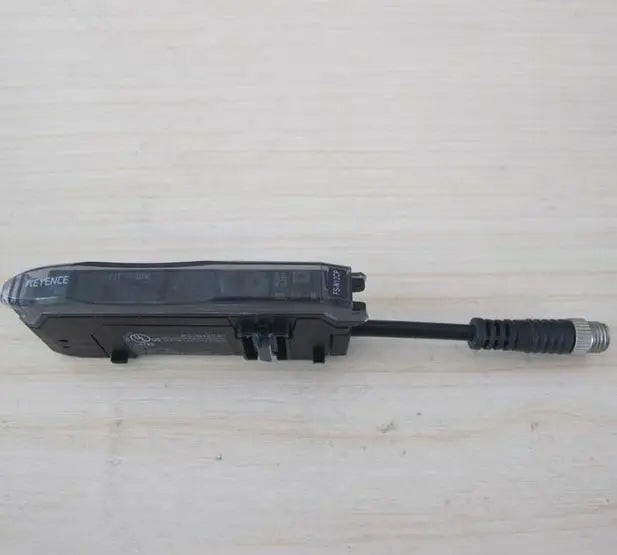 FS-N12CP FS N12CP 1PC New in box KEYENCE free shipping
