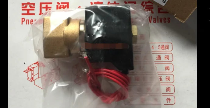 1PC  NEW  CKD  AB41-02-4-B2E-AC220V   AB41-02-4-B2E  AC220V  free  shipping