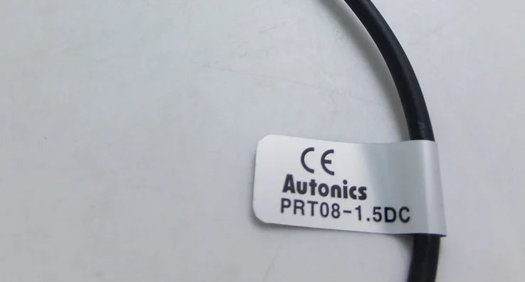1PC  NEW   Autonics    PRT08-1.5DC    free shipping