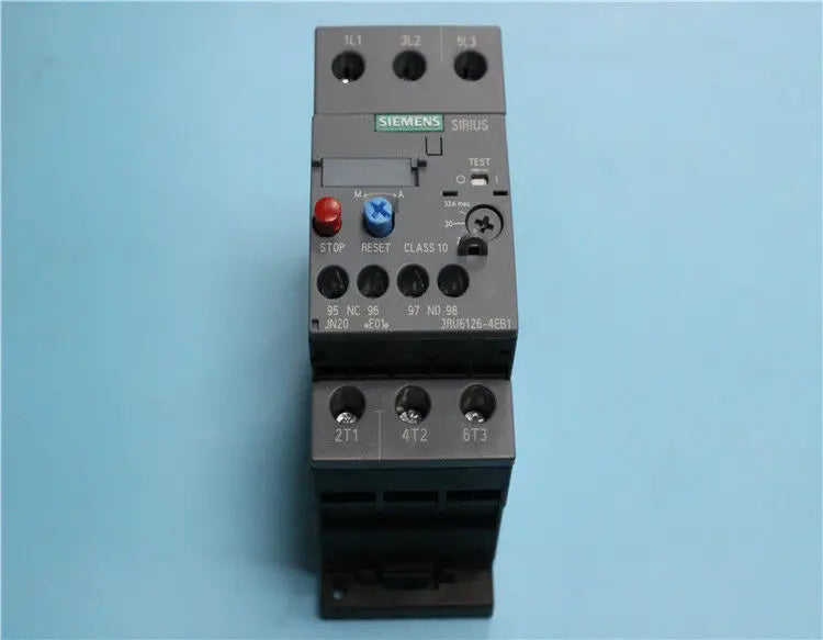1pc      Siemens   3RU6126-4EB1  27-32A  Thermal  relay  free shipping
