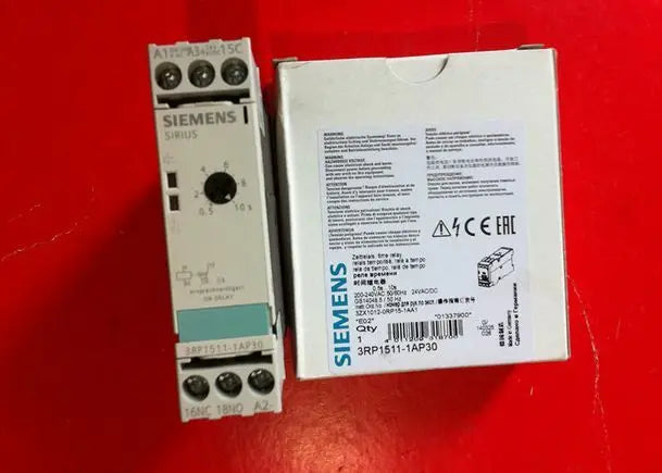 3RP1511-1AP30 3RP15 11-1AP30 1PC New Siemens Time Relay free shipping