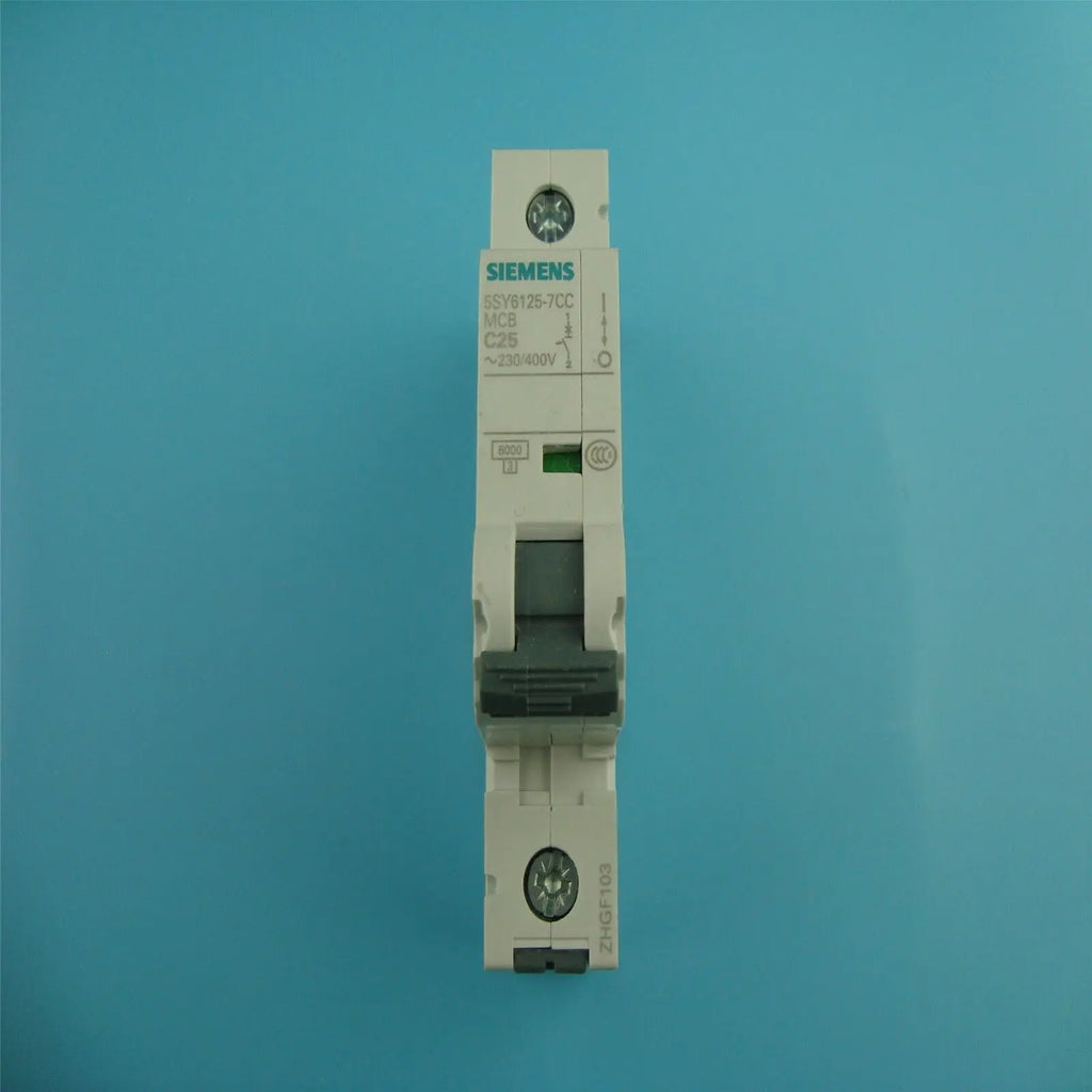 New Siemens 5SY6125-7CC circuit breaker free shipping