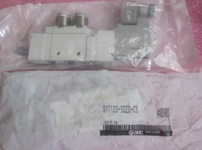 SY7120-5DZD-C8 SY71205DZDC8 1PC New SMC solenoid valve free shipping