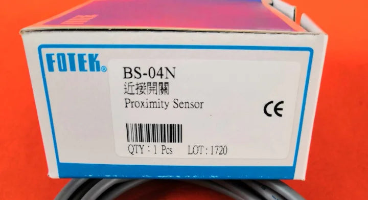 1pc FOTEK BS-04N Proximity switch free shipping