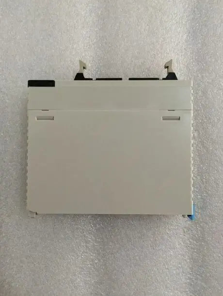 FP2-X32D2(AFP23064) 1PCS NEW Panasonic PLC Input Unit free shipping
