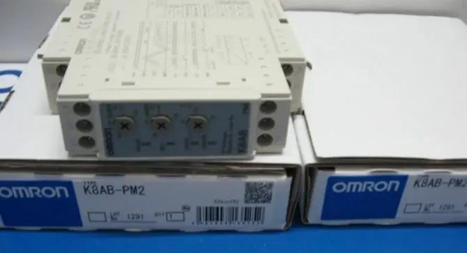 K8AK-PM2 K8AKPM2 New Omron New in box free shipping