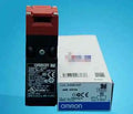 D4NS-2AF D4NS2AF 1PC NEW IN BOX OMRON Safety Door Switch free shipping