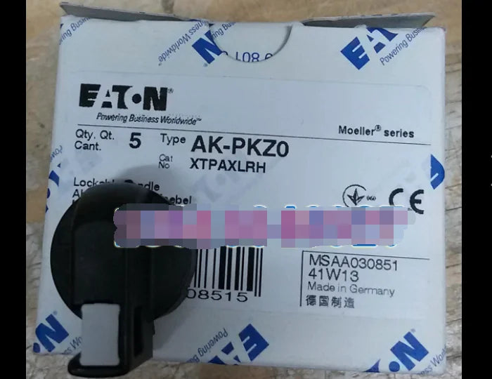 1PC  NEW   EATON  MOELLER   AK-PKZ0    free shipping