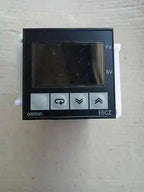 USED Omron E5CZ-R2