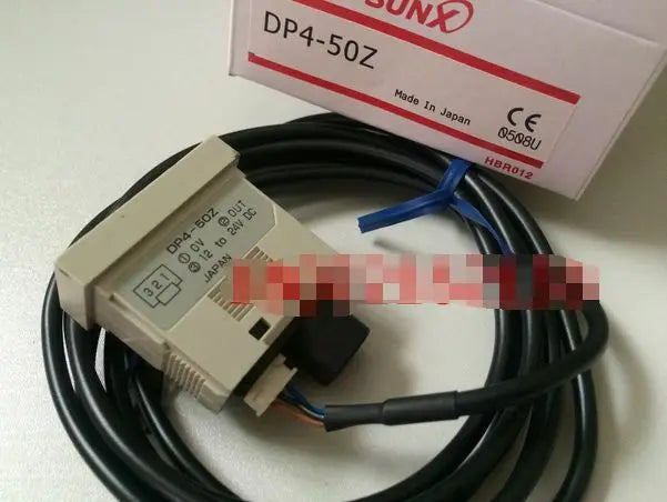 DP4-50Z DP4 50Z 1PC NEW IN BOX SUNX Pressure Sensor free shipping