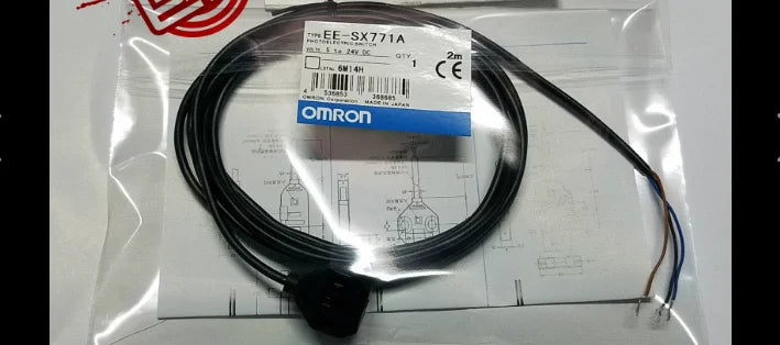 New  OMRON  EE-SX771A  Photoelectric sensor  free shipping