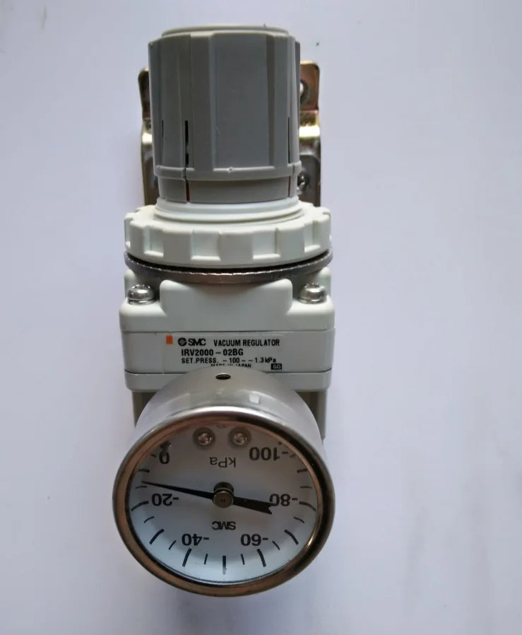 IRV2000-02BG IRV200002BG vacuum regulator SMC Used 1PC