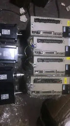 1pc new Yaskawa SGMJV-08ADA21
