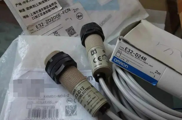 E32-D24R E32D24R NEW OMRON NEW IN BOX free shipping