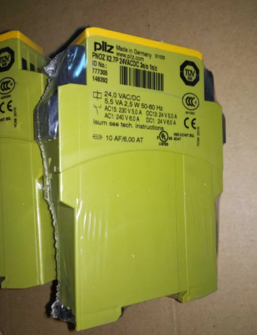 1PC New  PILZ PNOZ X2.7P 77305  free shipping