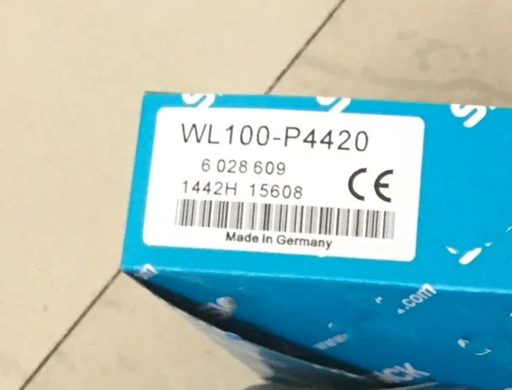 1PC NEW SICK WL100-P4420 free shipping