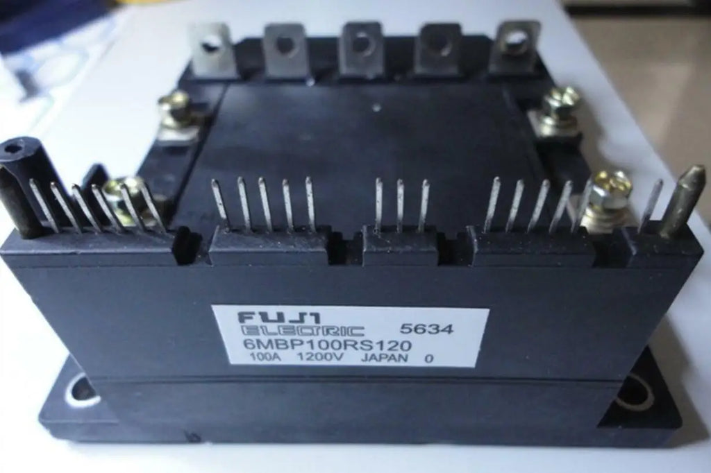 1PCS 6MBP100RS120 6MBP100RS-120 IGBT(1200V/100A) Module NEW