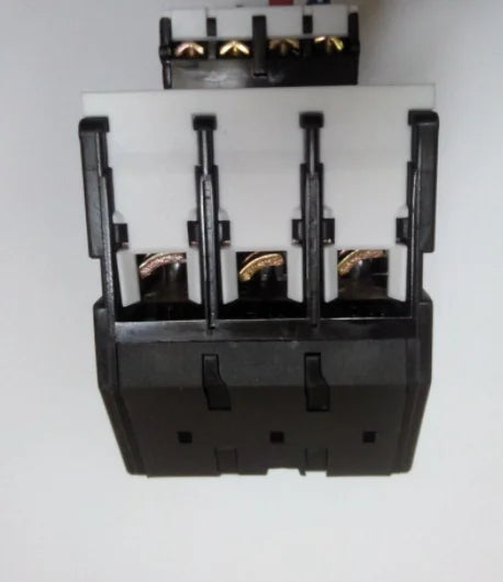 1PC  NEW   Tianshui 213   JRS4-40355d   30-40A  free  shipping