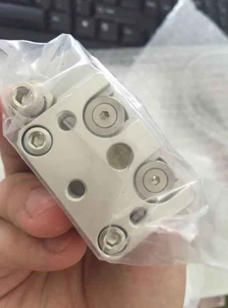 MXQ12L-50A MXQ12L50A 1PC NEW SMC Cylinder free ship