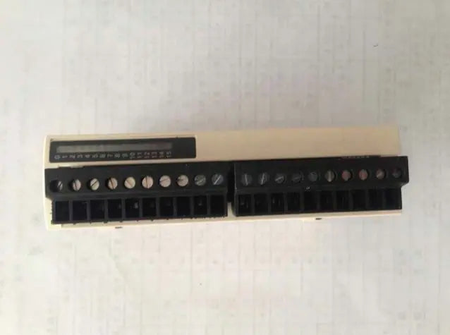 TM2DRA16RT 1PC NEW IN BOX Schneider PLC Expansion Module free shipping