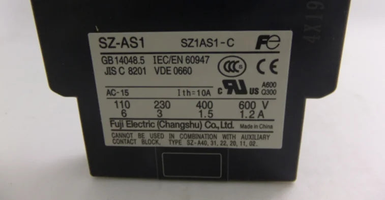 SZ-AS1 SZAS1 10PCS/BOX NEW FUJI Auxiliary Contact free ship