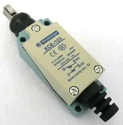 XCE-103 1Pcs NEW Schneider Limit Switch free shipping