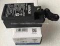 1PC NEW IN BOX Omron Limit switch D4N-1162 free shipping