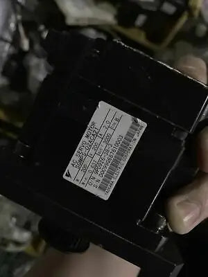 1pc new Yaskawa SGMPS-02ACA21