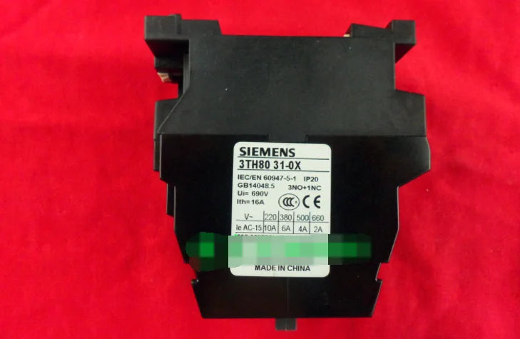 1pc      Siemens  3TH8031-0XM0  3TH8031-0X   relay  free shipping