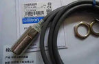 E2E-X5F2 E2EX5F2 1PC NEW IN BOX Omron proximity switch free shipping