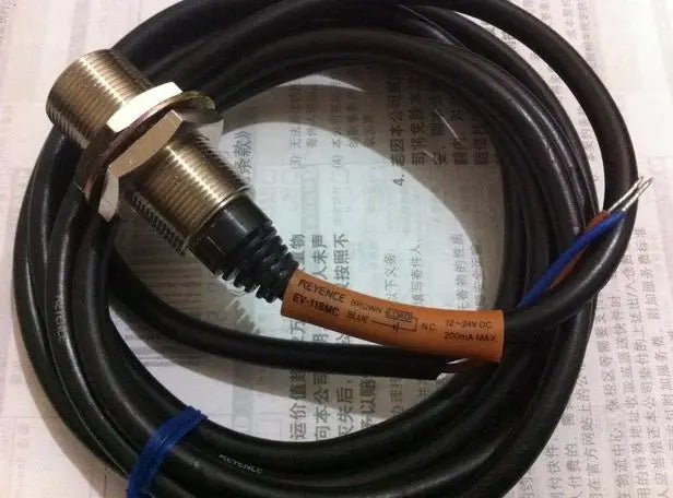 EV-118MC EV 118MC NEW in box KEYENCE PROXIMITY SENSOR free shipping