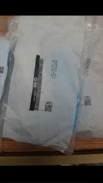 1PC   NEW    SMC    SY5200-5U1   free   shipping