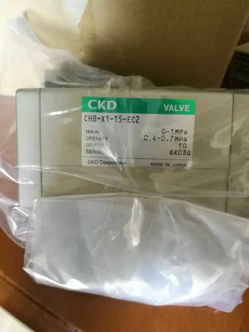 1PC  NEW    CKD    CHB-X1-15-EC2   free  shipping