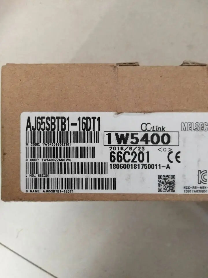 New  MITSUBISHI  Module  AJ65SBTB1-16DT1  free shipping