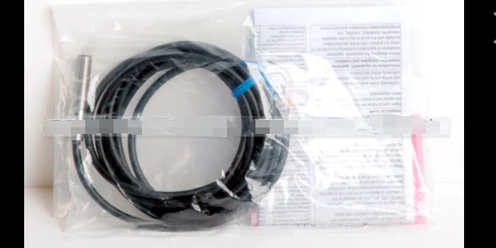 1PC  NEW   Omron   E2B-S08LS01-WP-C1     free  shipping