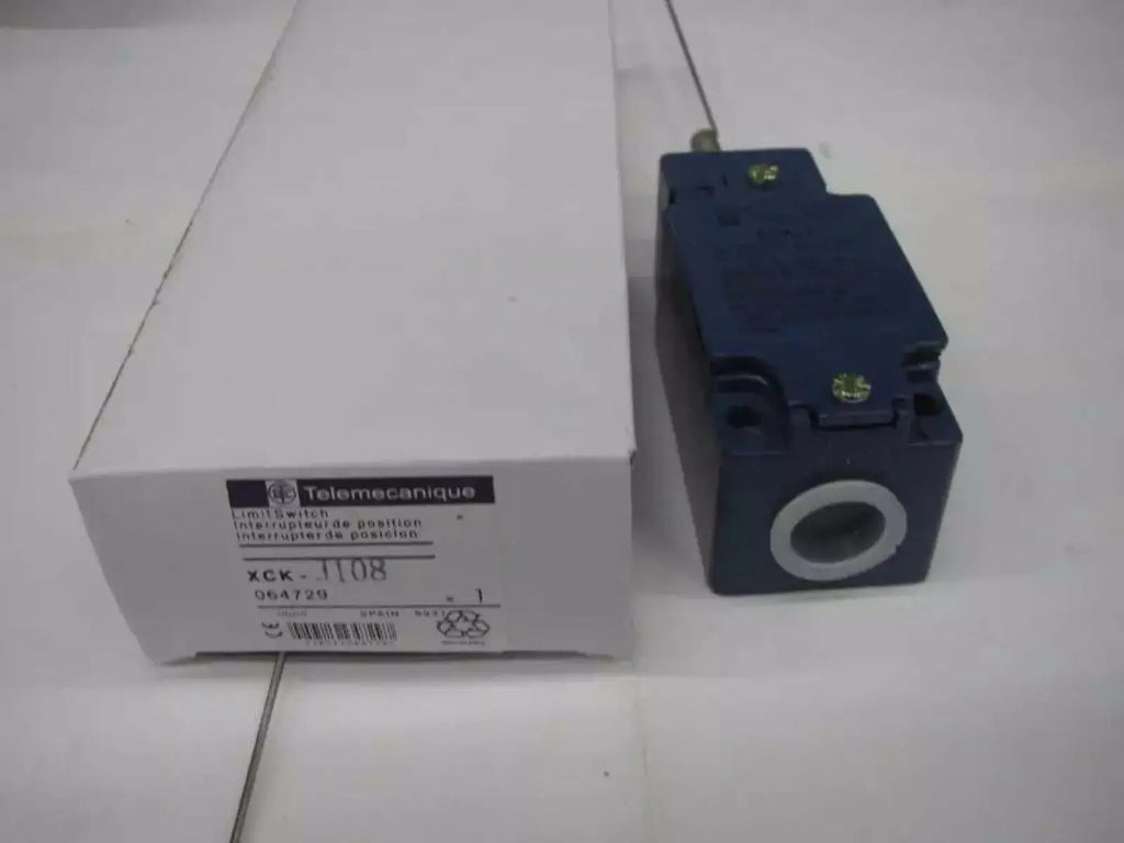 New SCHNEIDER XCK-J108 Travel switch free shipping