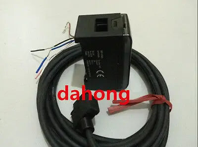 1PC KEYENCE Digital Optical Fiber Amplifier NEW IN BOX AP-V80 APV80