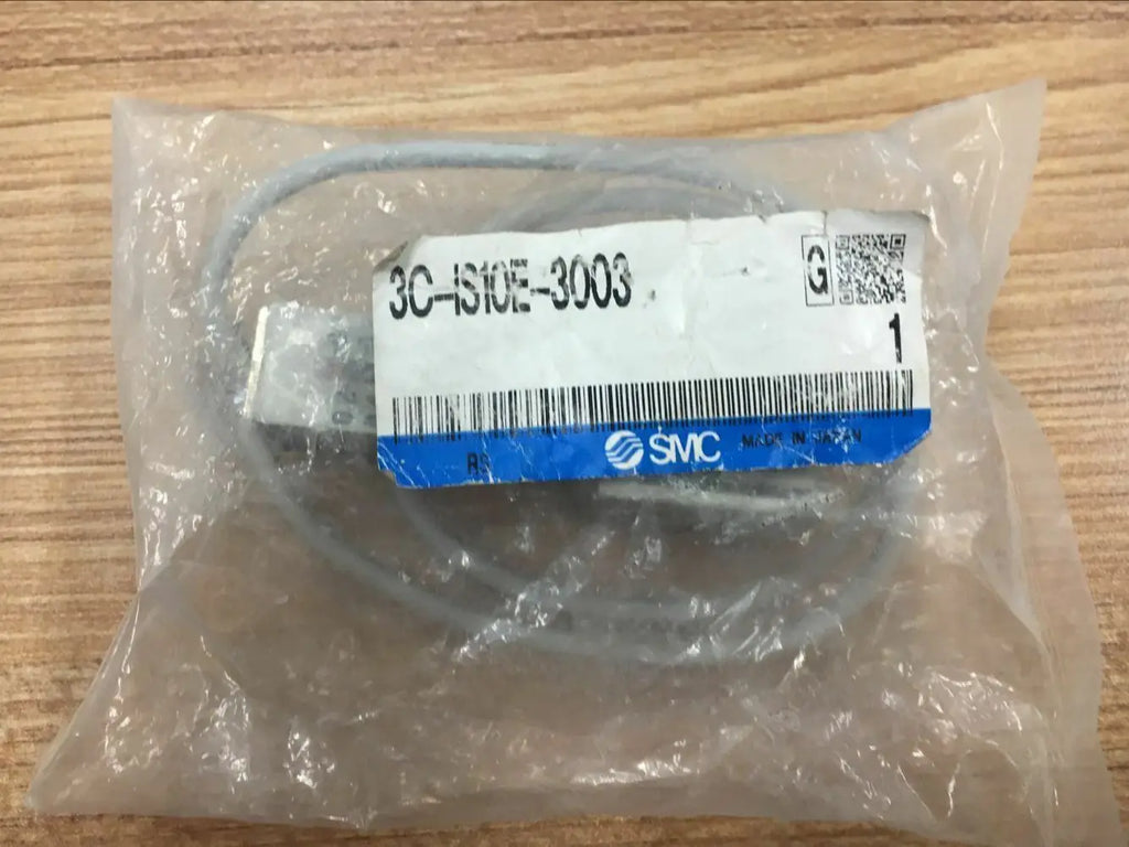 New SMC 3C-IS10E-3003 Pressure switch free shipping