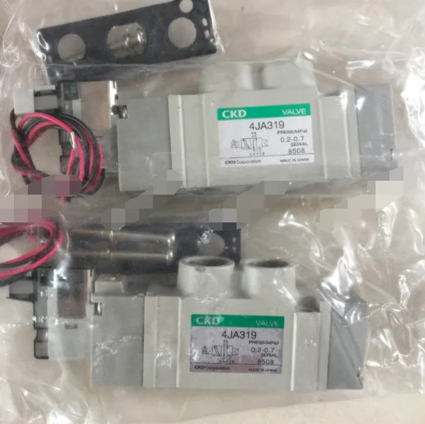 1PC  NEW   CKD    4JA319-08-E2-3   free  shipping