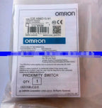 New in box OMRON E2E-X8MD1S-M1