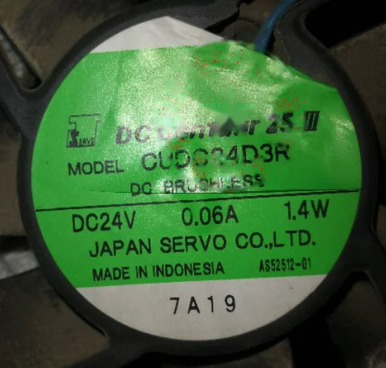 1pc new fan CUDC24D3R DC24V 0.06A 1.4W SERVO 120*120*25 freeship
