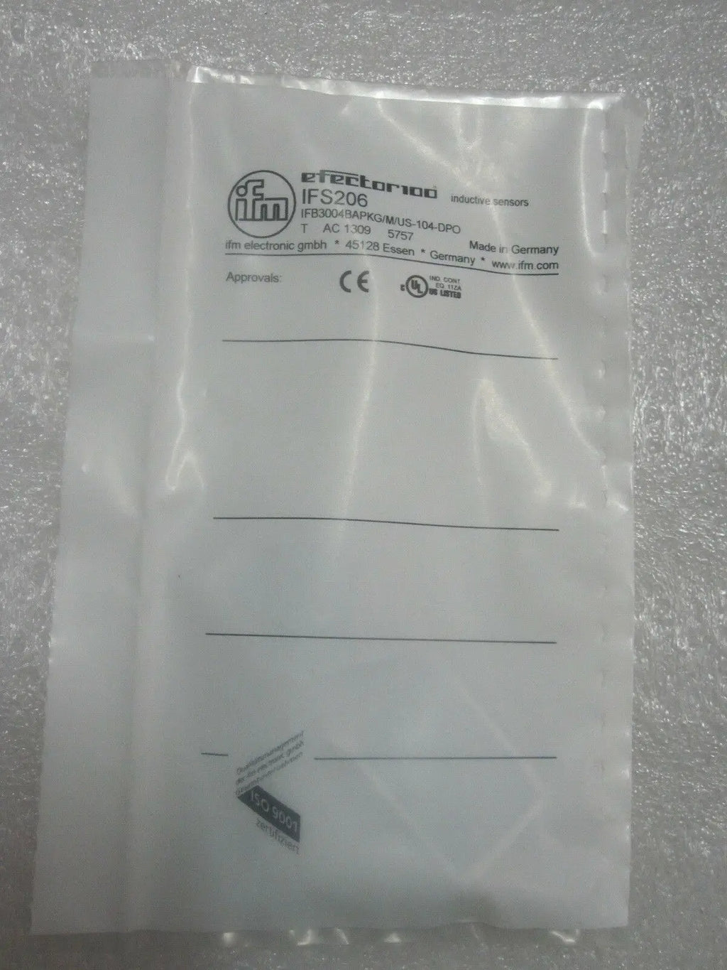 1pcs IFM IFS206 free shipping