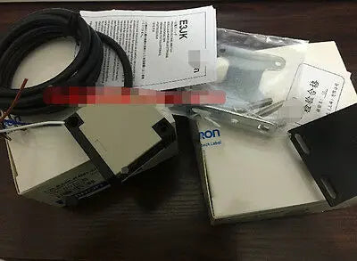 NEW Omron E3JK-R4M1