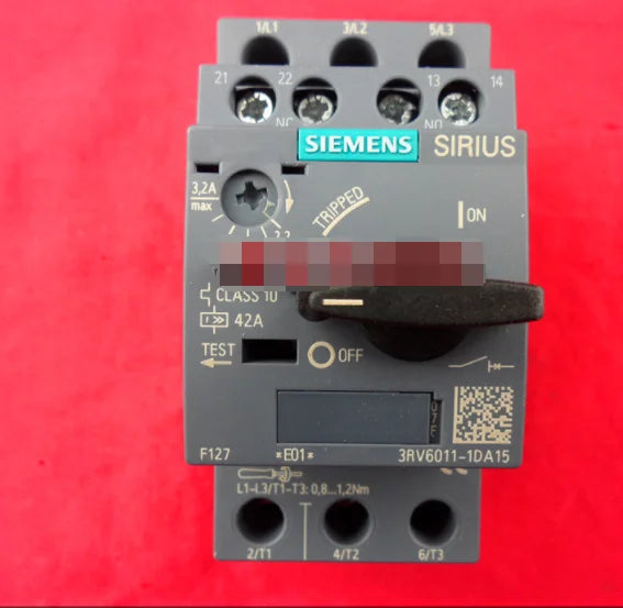 1pc      Siemens  3RV6011-1DA15  2.2-3.2A   circuit  breaker  free shipping