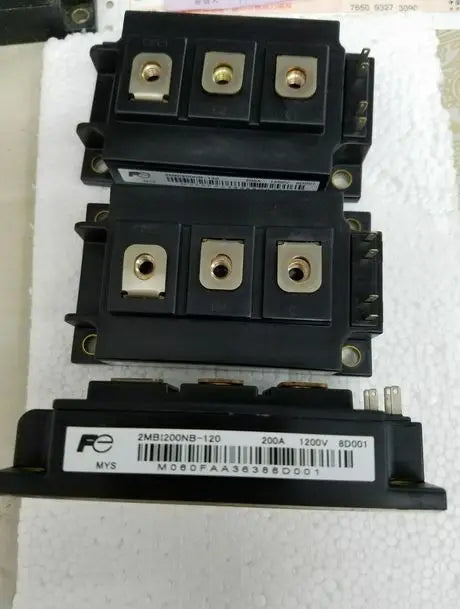 2MBI200NB-120 2MBI200NB120 2PCS NEW FUJI IGBT module free shipping