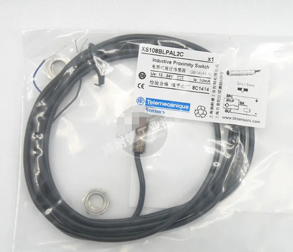 XS108BLPAL2C NEW IN BOX Telemecanique proximity switch free ship