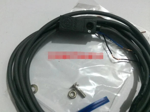 TL-W3MB2 TLW3MB2 New OMRON Proximity Switch Sensor free shipping