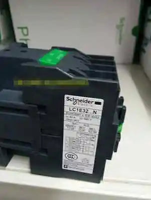 1PC LC1-E3201Q5N LC1E3201Q5N NEW Schneider AC380V Contactor free shipping
