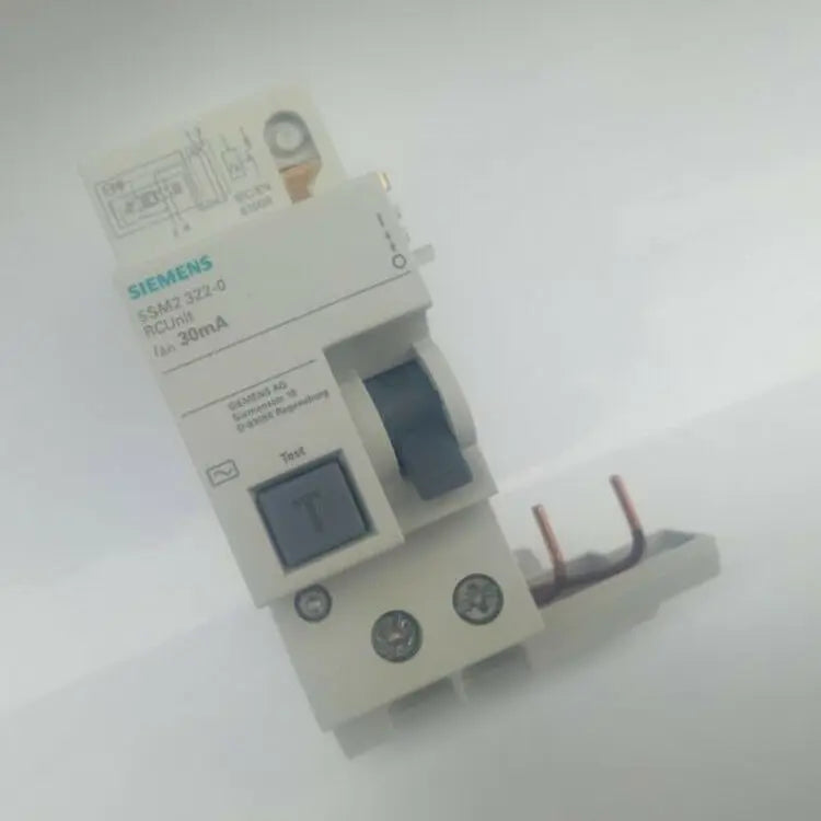 1pc      Siemens   5SM2322-0 40A 30MA   free shipping