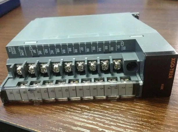 XGQ-TR2A XGQTR2A New LS PLC Output Module free shipping